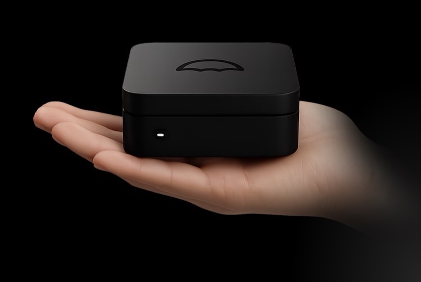 Umbrel Home vs. Umbrel Pro: Which Self-Hosting Device Is Right for&nbsp;You?